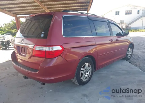 2005 Honda Odyssey Touring from USA, damaged, VIN 5FNRL38855B010350